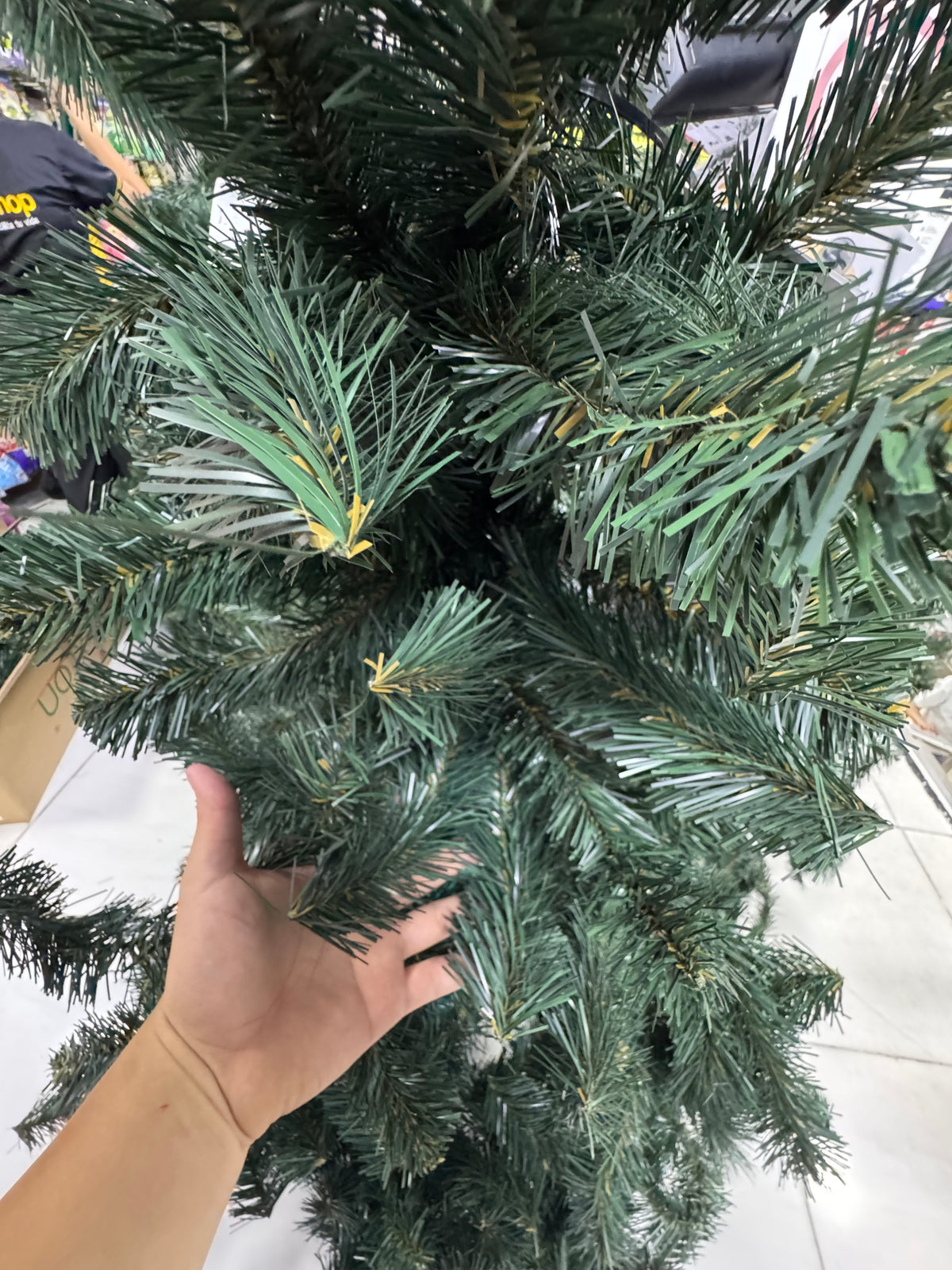 ARBOL NAVIDEÑO  MEDELLIN 2M FEXTON