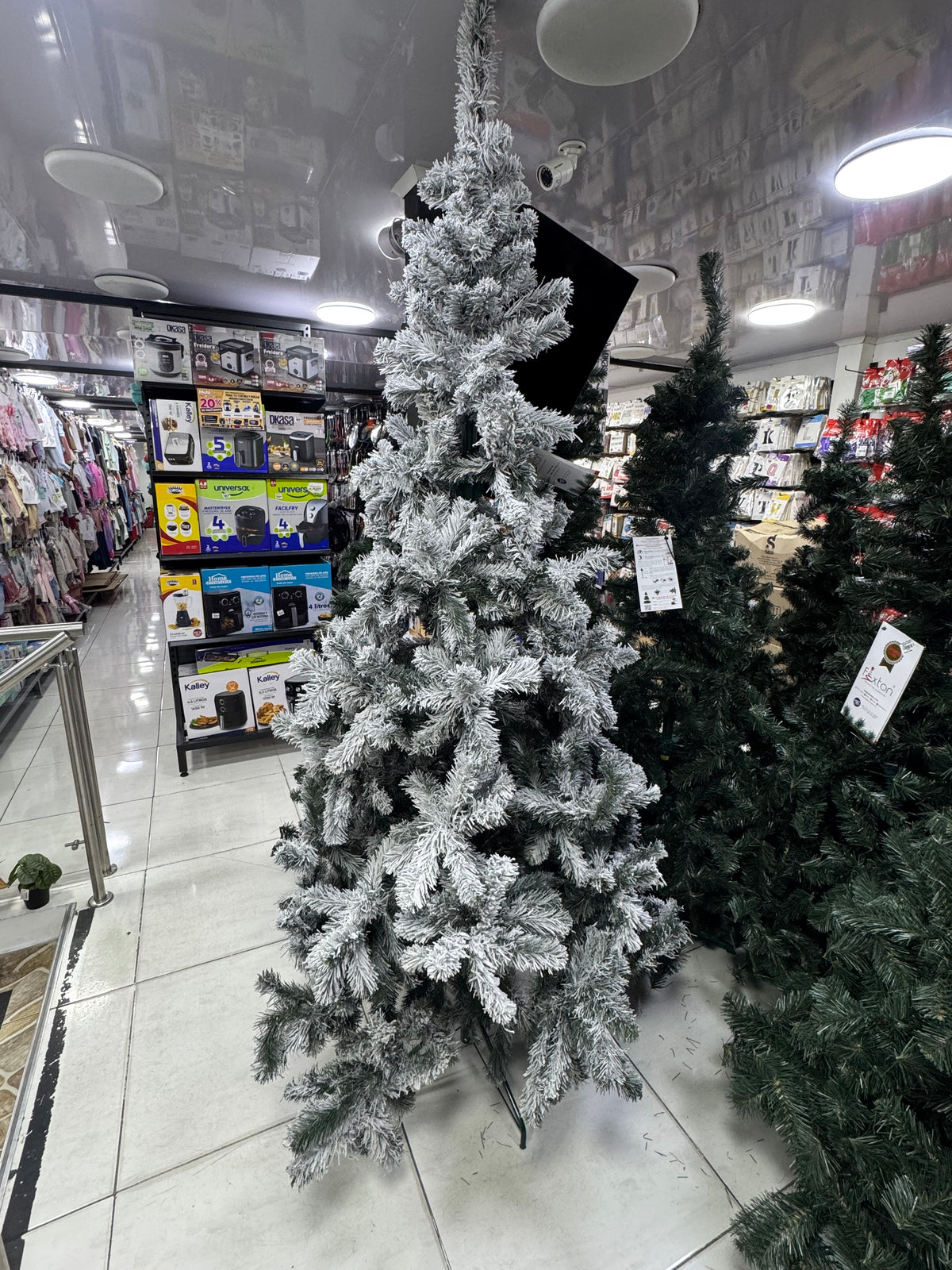 ARBOL NAVIDEÑO POLAR 2.25M FEXTON