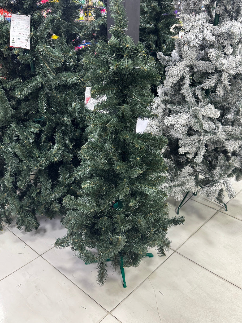 ARBOL NAVIDEÑO MEDELLIN 1.50M FEXTON
