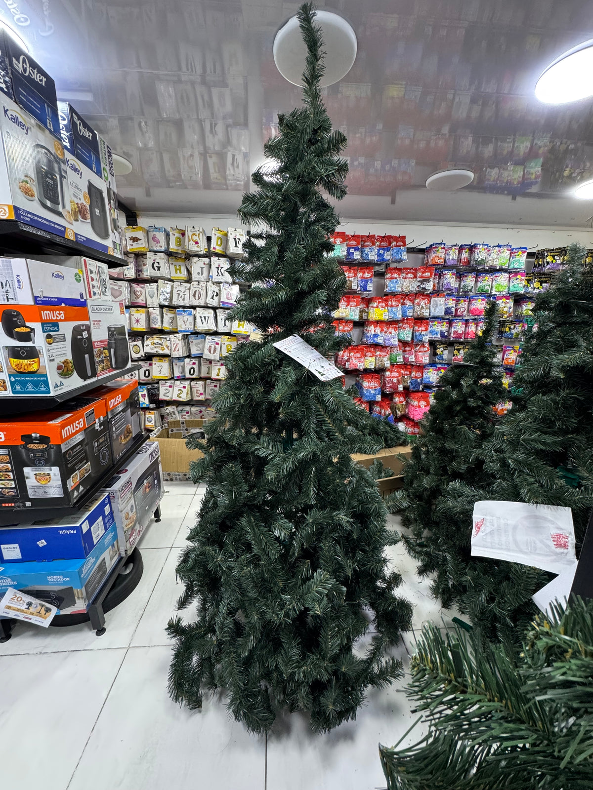 ARBOL NAVIDEÑO MEDELLIN 2.25M FEXTON